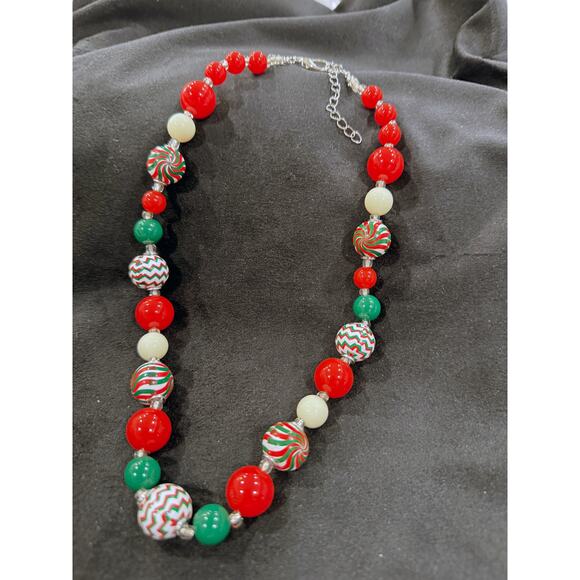 Whimsical Candy Cane & Peppermint Swirl Beaded Christmas Necklace N110 - Picture 1 of 3